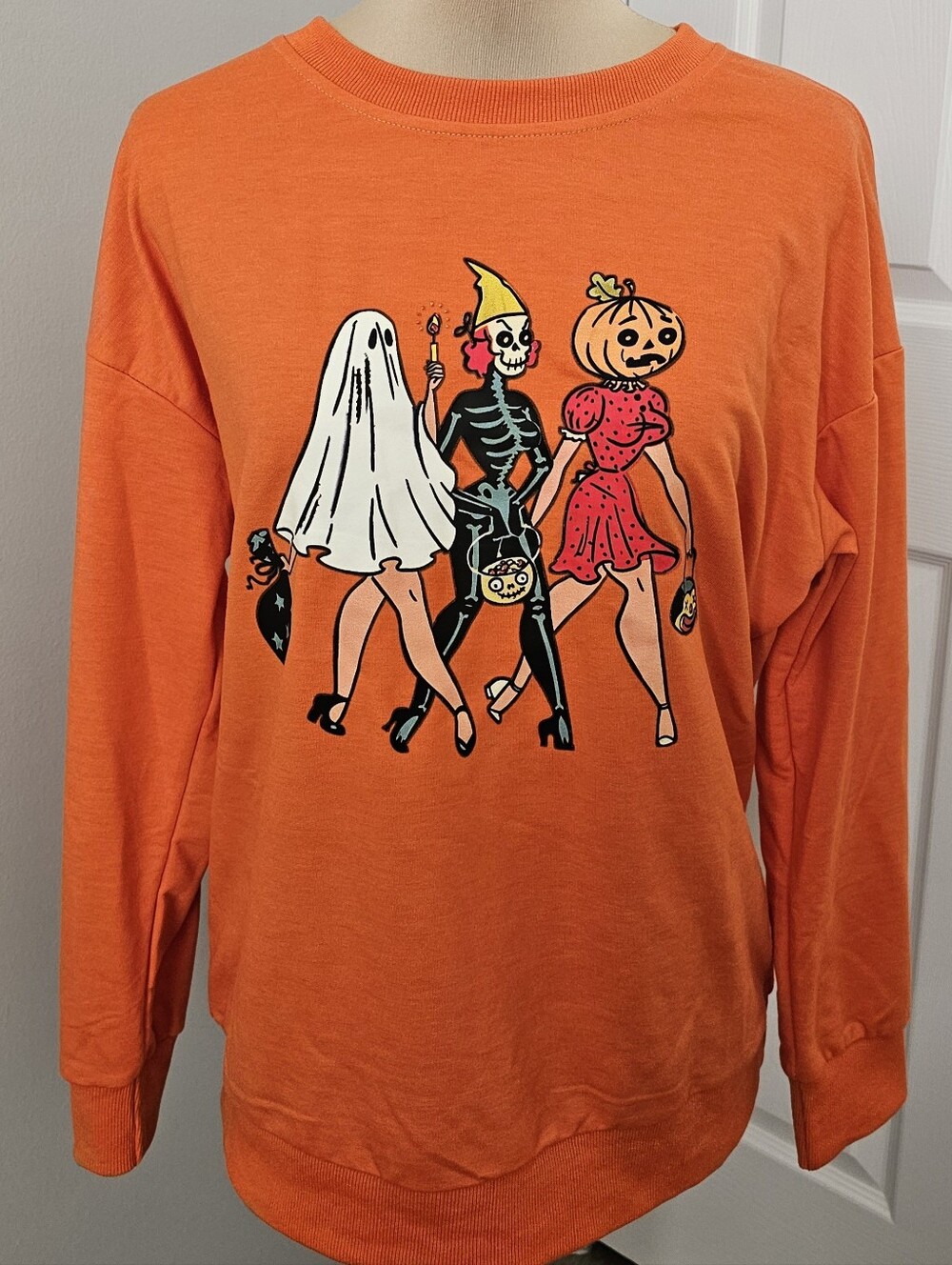 Orange Halloween Graphic Women's Sweatshirt NWOT  Sz S